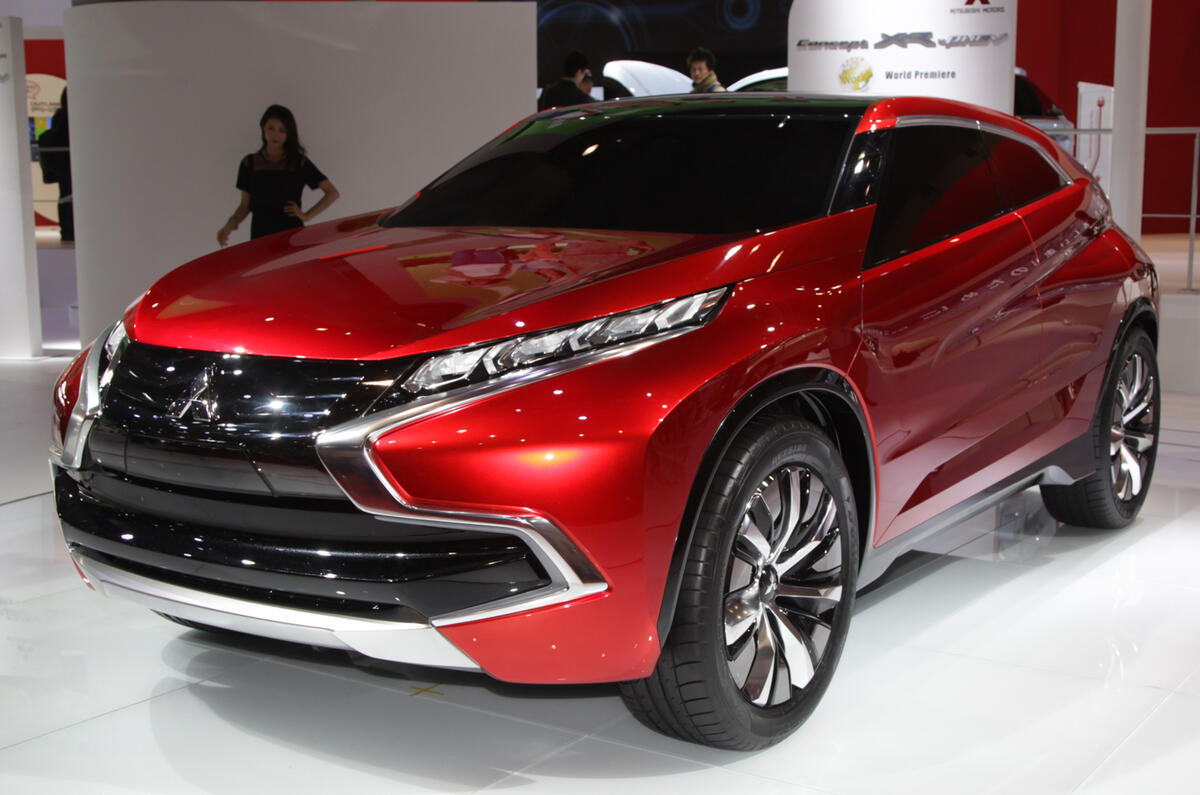 Mitsubishi XR-PHEV concept unveiled