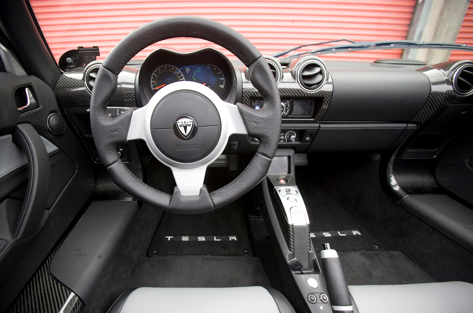 Tesla Roadster dashboard