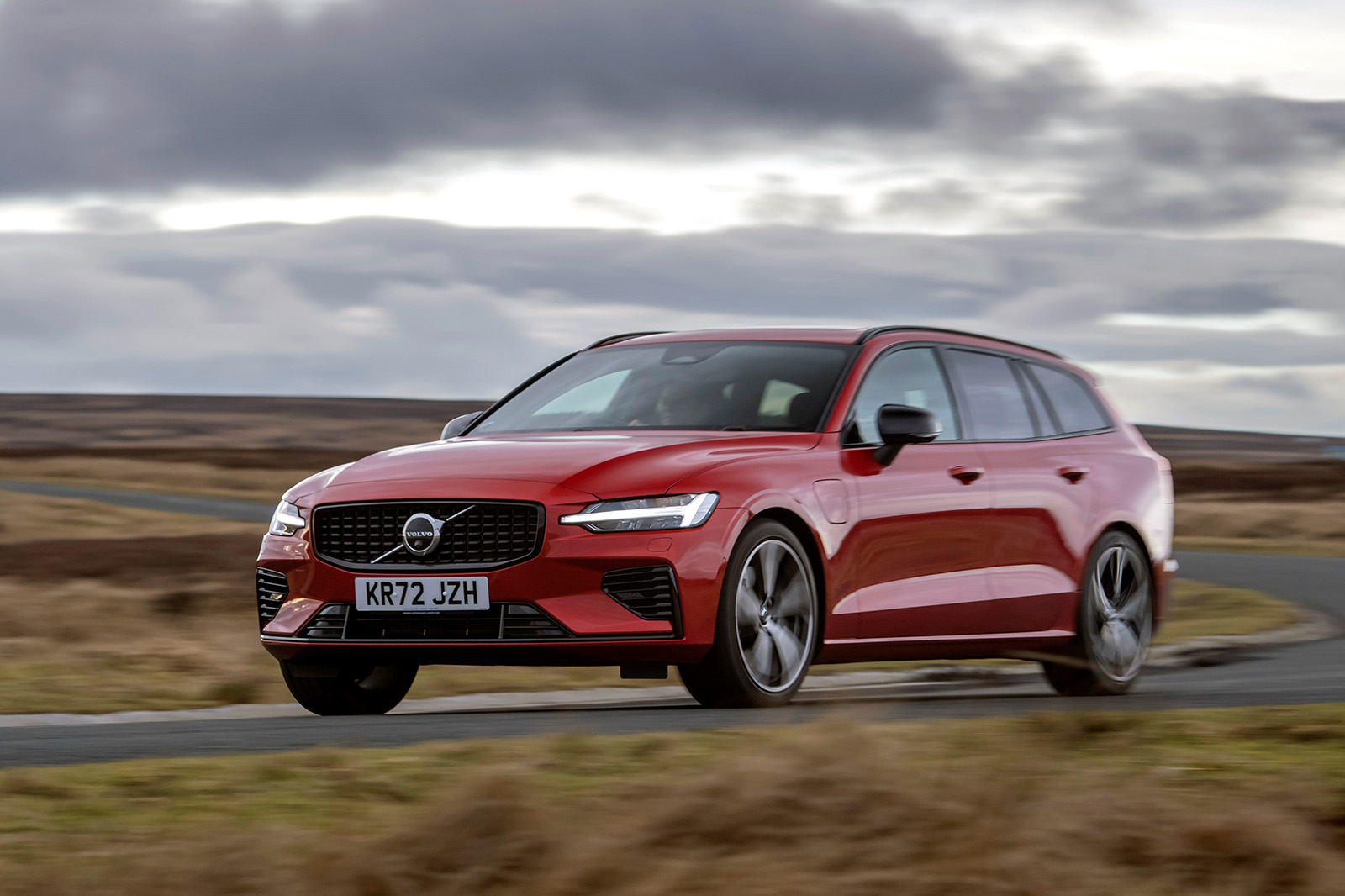 https://zephr.autocar.co.uk/Volvo%20V60%20best%20hybrid%20cars